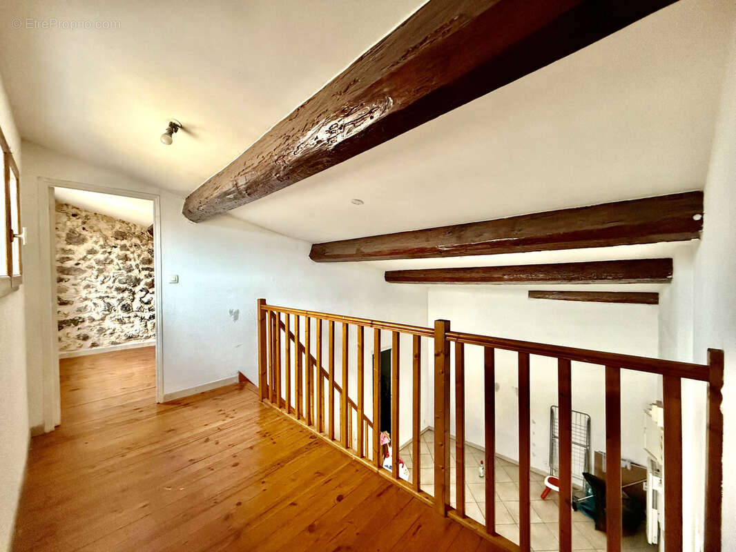 Appartement à FLORENSAC