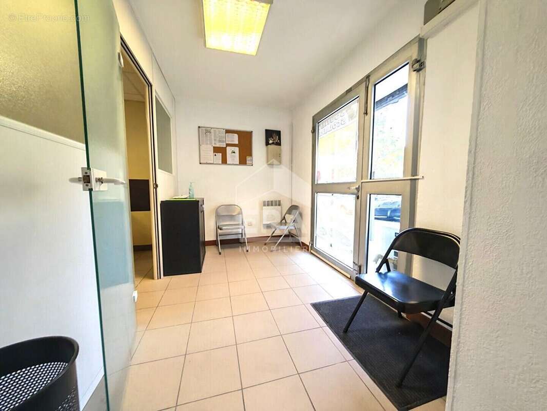 Autre à MARSEILLE-4E