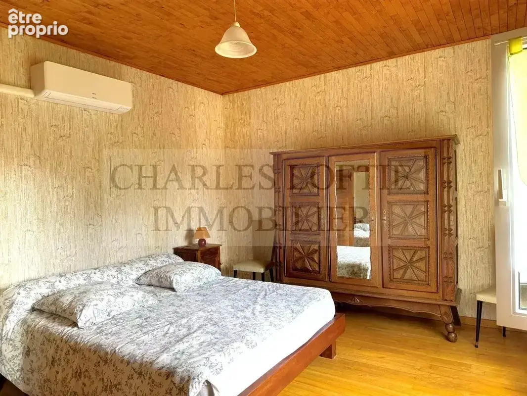 Belle maison de caractère en pierre dans un village de Bouriane - photo 16