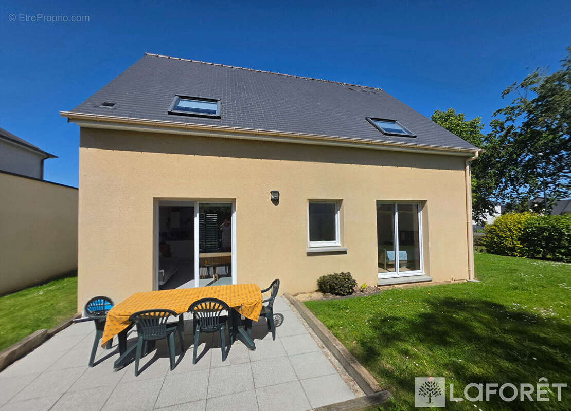 Maison à MERVILLE-FRANCEVILLE-PLAGE
