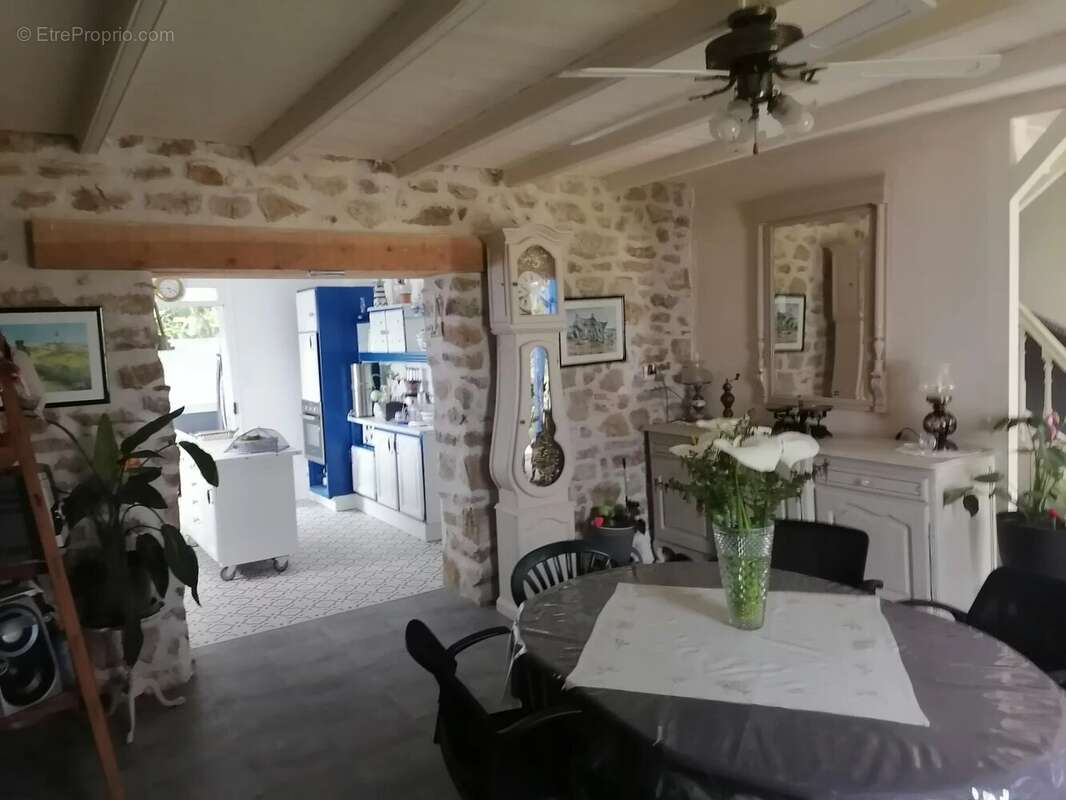 Maison à POULDERGAT