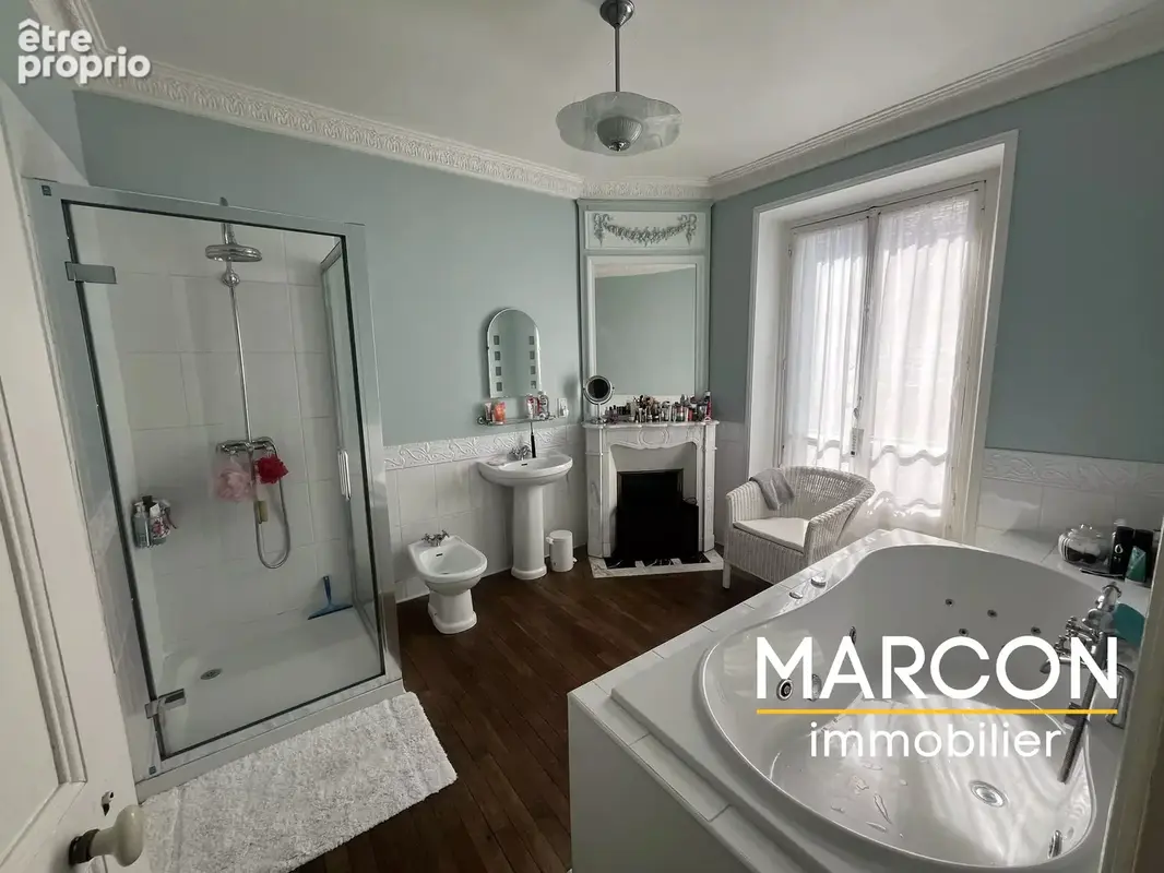 Maison 6 pièces 145 m² à vendre à Magnat-L'etrange (23260) - photo 7