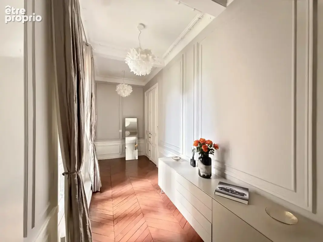 Paris 16 . Foch - Pergolèse, belle rénovation,  plein Sud            150 m2 / 3 chambres - 4ème étage - photo 18