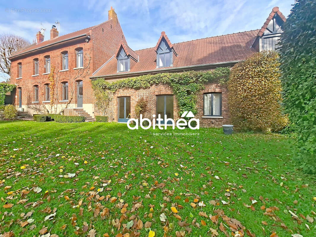 Maison à TILLOY-LES-MOFFLAINES