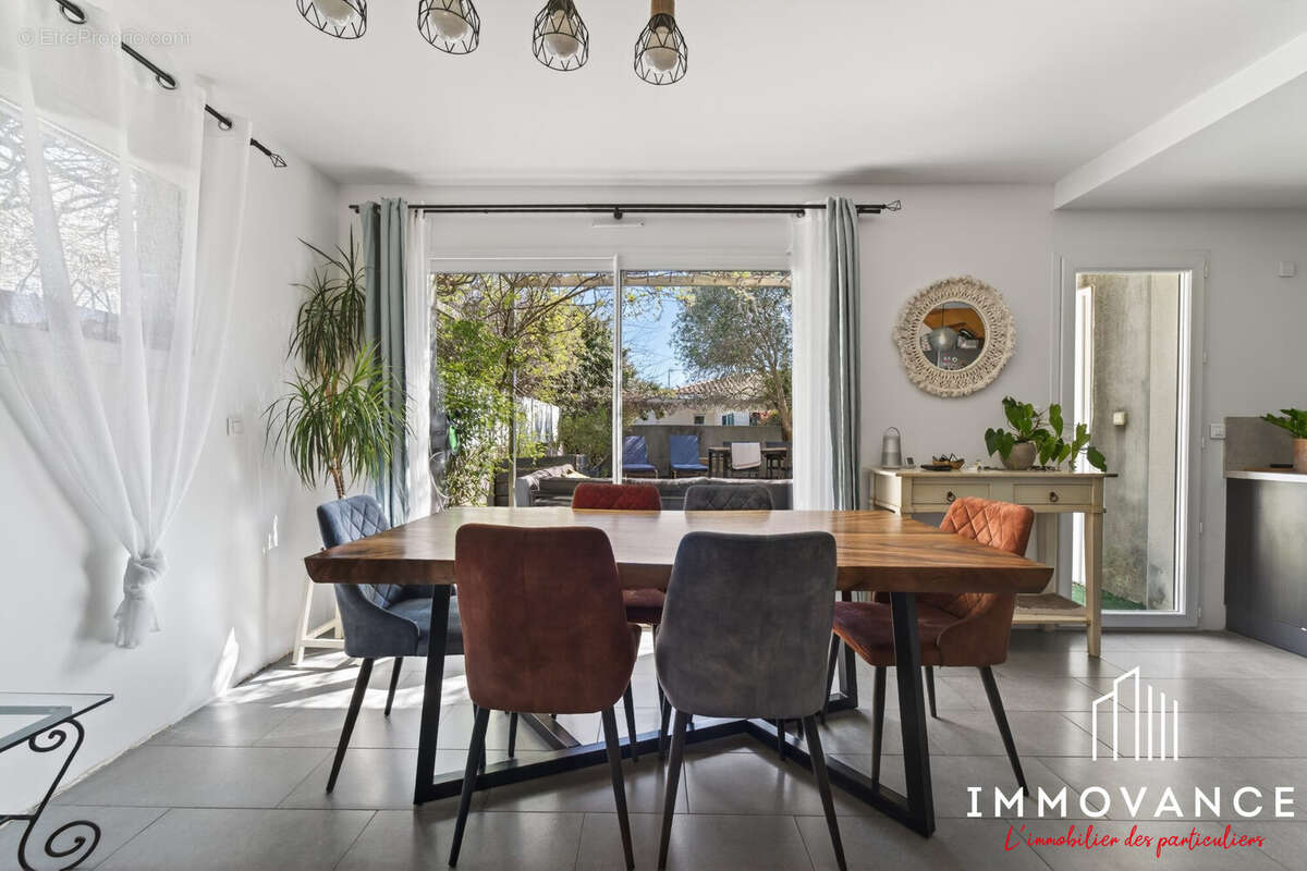 Maison à VENDARGUES