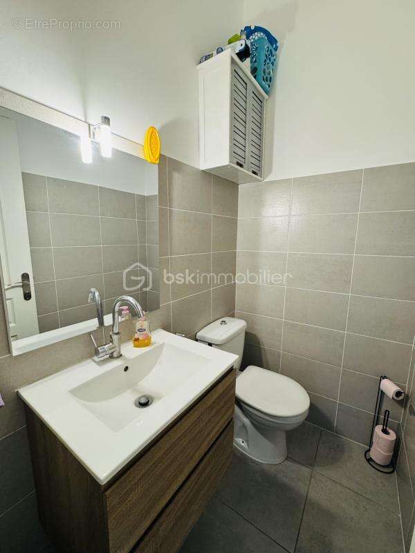 Appartement à LYON-9E