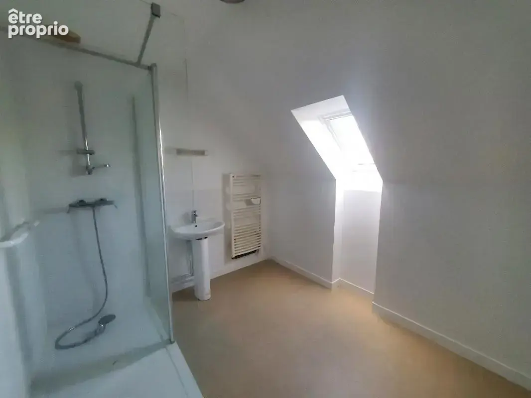 La meilleraye de bretagne - jolie maison t3 avec garage et jardin - photo 15
