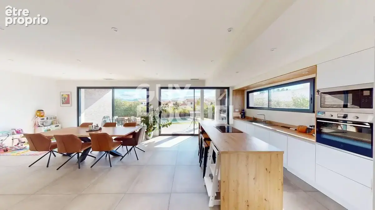 POLLESTRES, Maison récente de plain pied, 4 pièces, garage et jardin avec piscine - photo 4