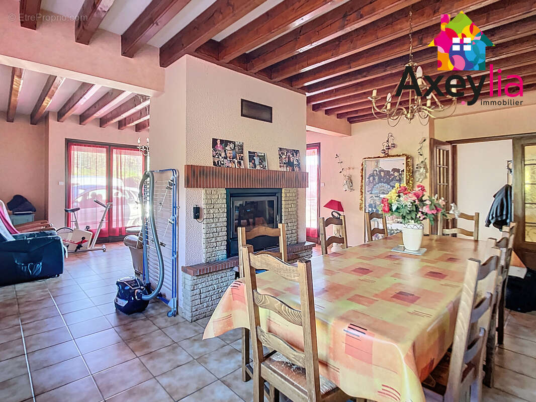 Maison à SEVELINGES