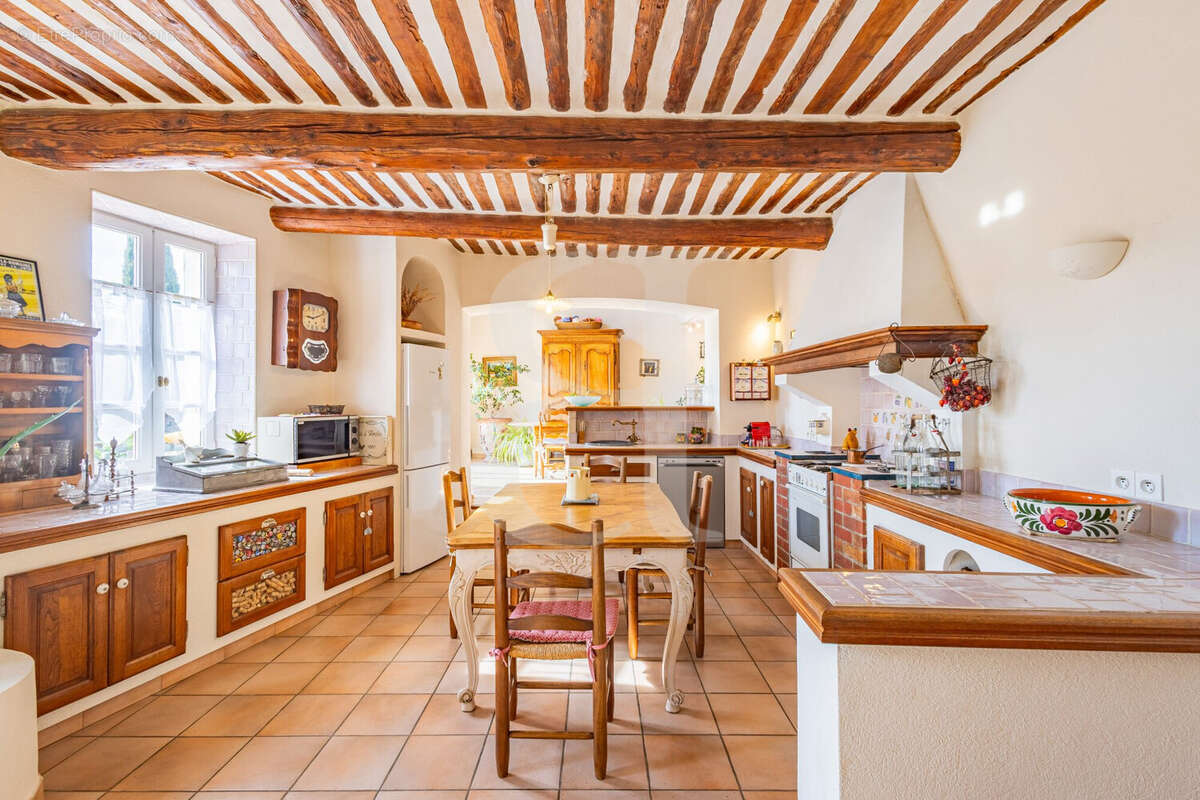 Maison à VAISON-LA-ROMAINE