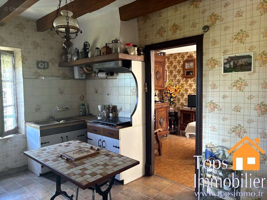 Maison à VILLEFRANCHE-DE-ROUERGUE