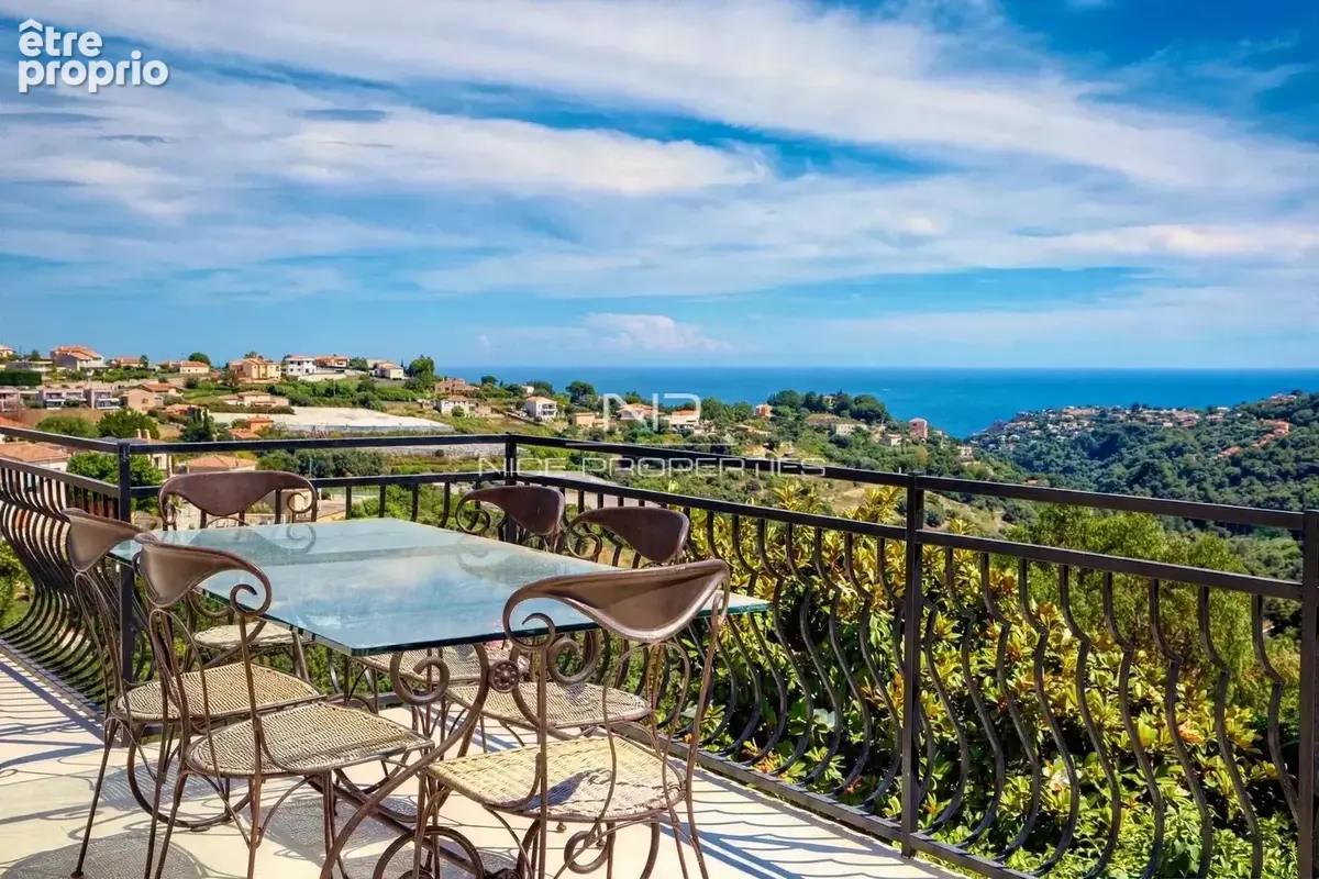 Saint Pierre de Féric, belle villa de 4 pièces,  et vue mer - photo 3