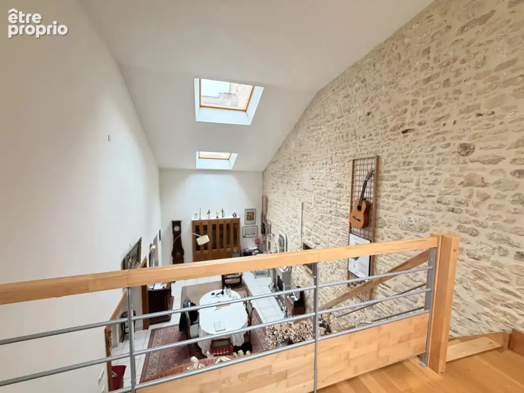 Maison de ville de trois chambres au cœur de Ruffec - photo 6