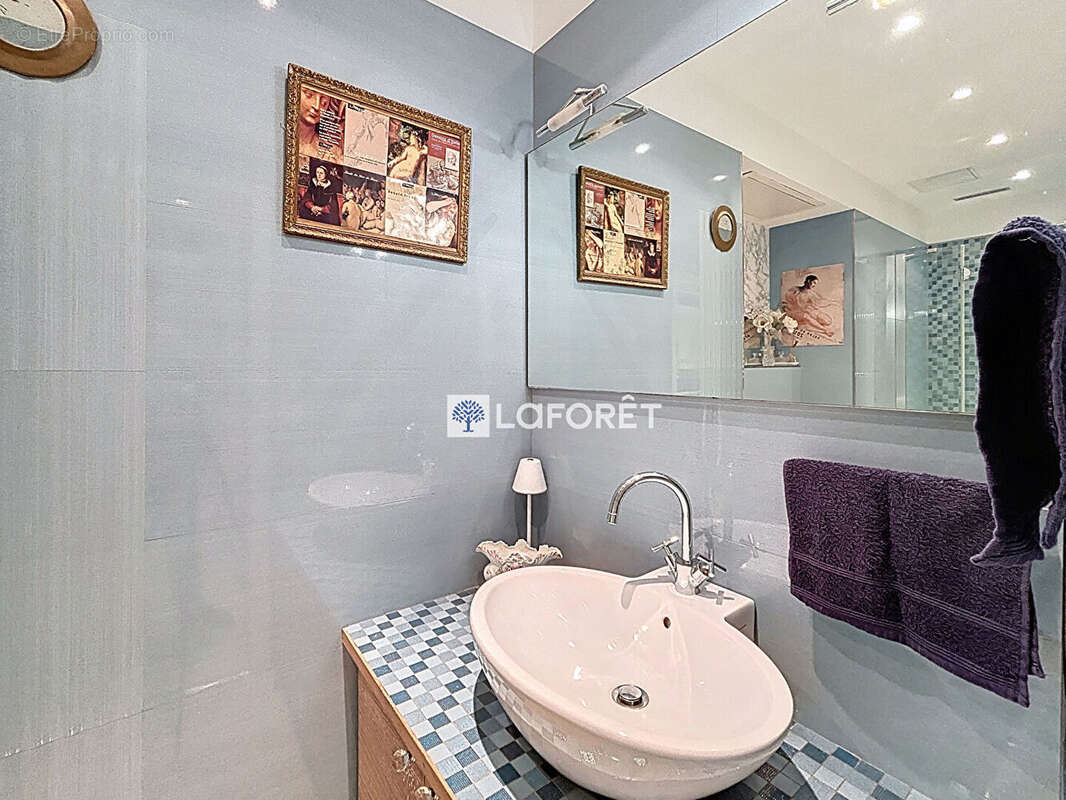 Appartement à MENTON