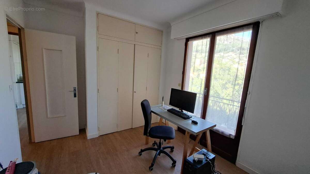 Appartement à VENCE