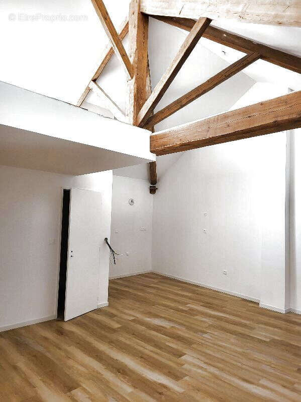 Appartement à BEAUREPAIRE