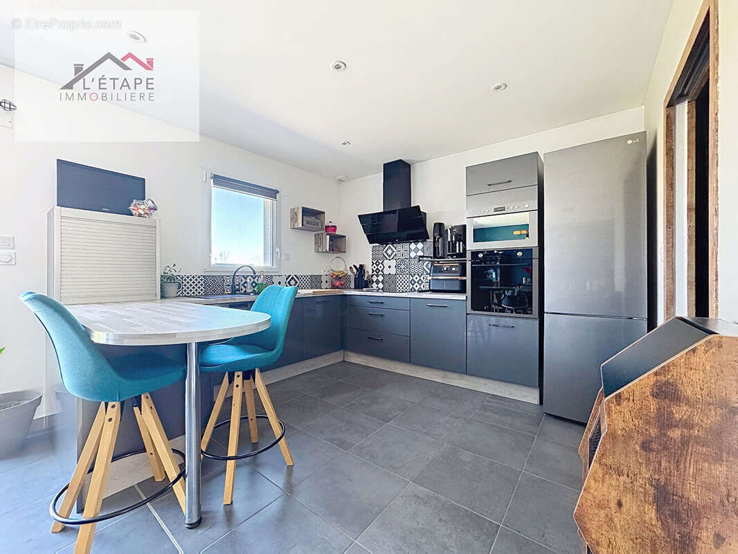 Maison à LA CHAPELLE-ACHARD