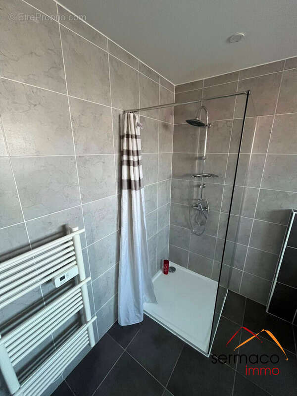 Appartement 350 m² à L'hopital  - photo 9