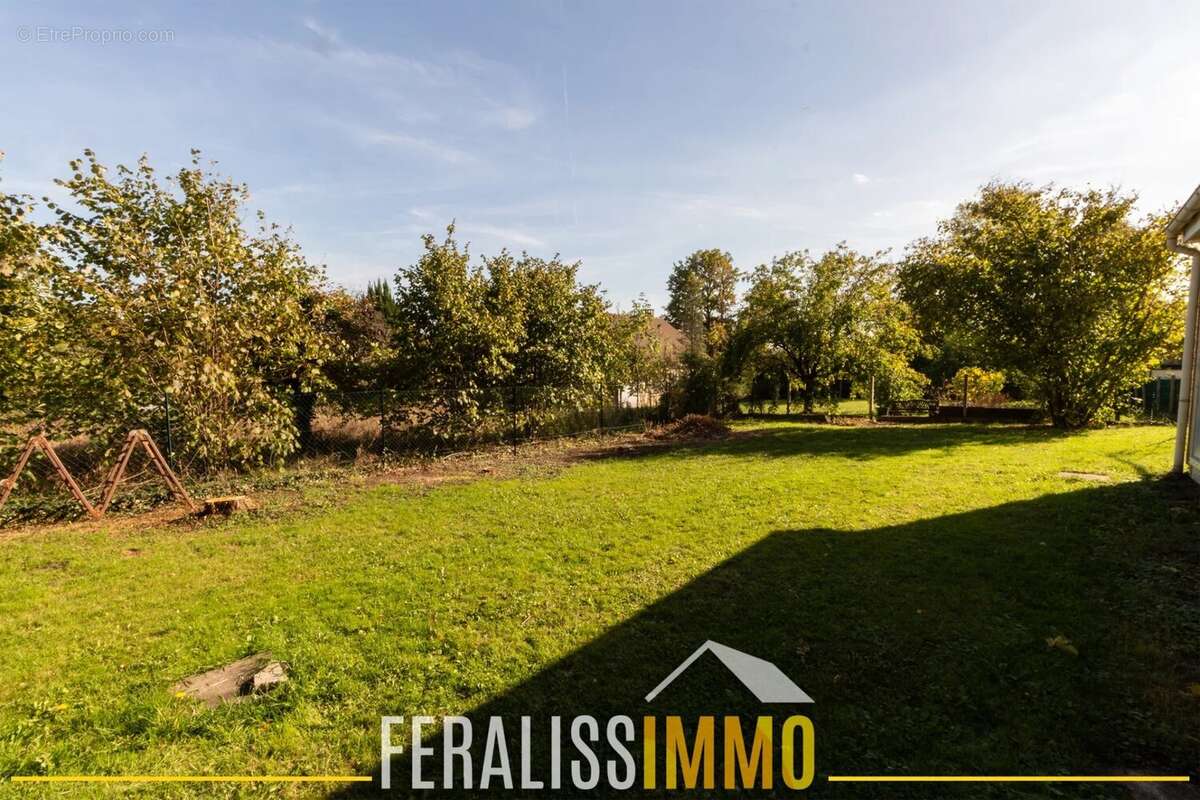 Maison à VAUX-SUR-SEINE