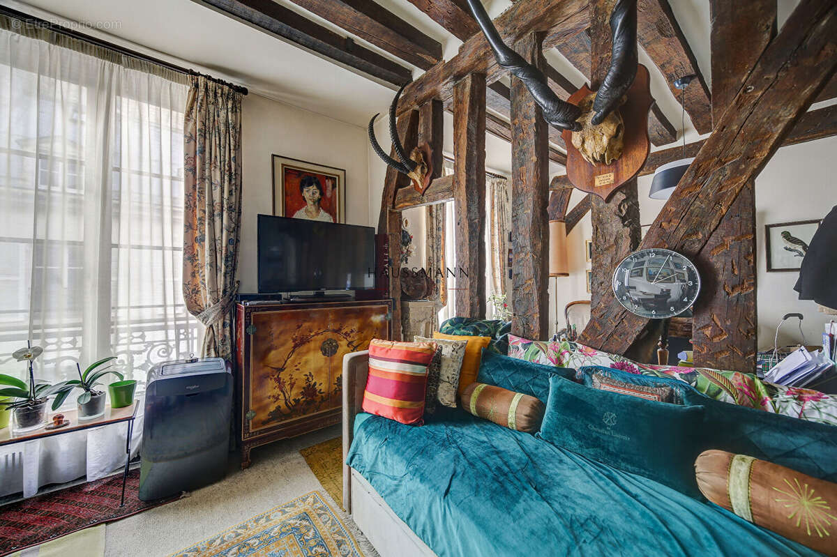 Appartement à PARIS-6E