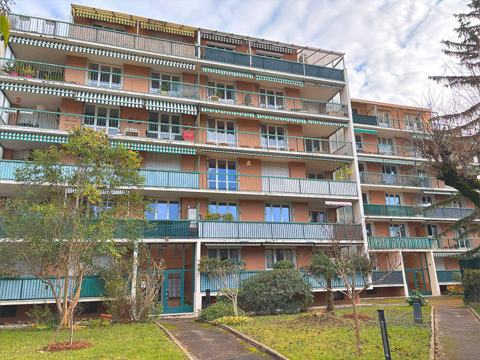 Appartement à BOURG-LES-VALENCE