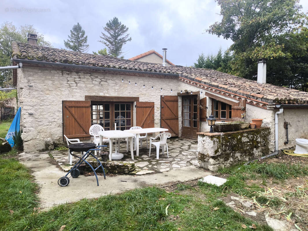 Maison à BAGAT-EN-QUERCY