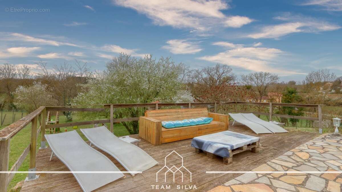 Maison à SAINT-QUENTIN-FALLAVIER