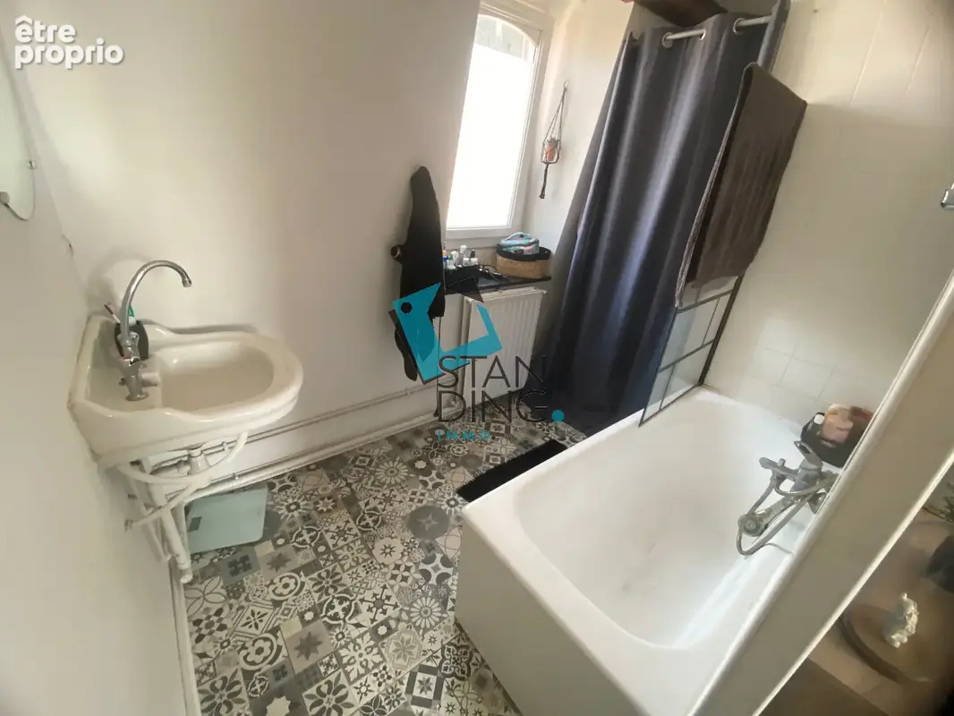 Vieux-lille   appartement t2 de charme de 52 m2  traversant • ultra lumineux • exposition est-ouest - photo 6