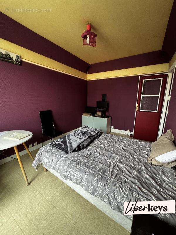 Appartement à SURESNES