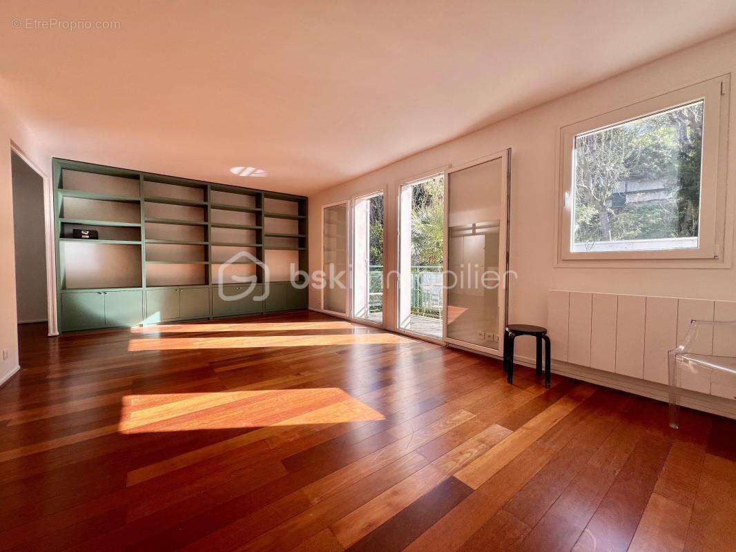 Appartement à BOUGIVAL