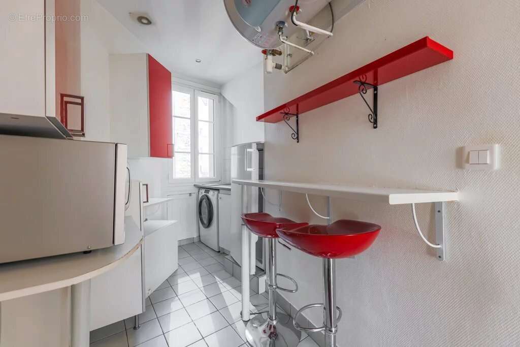 Appartement à PARIS-18E