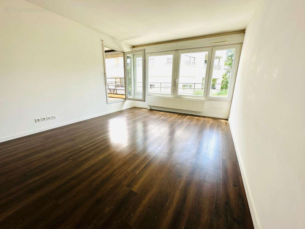 A vendre Tours nord T3 avec deux terrasses et stationnement en sous-sol - photo 2