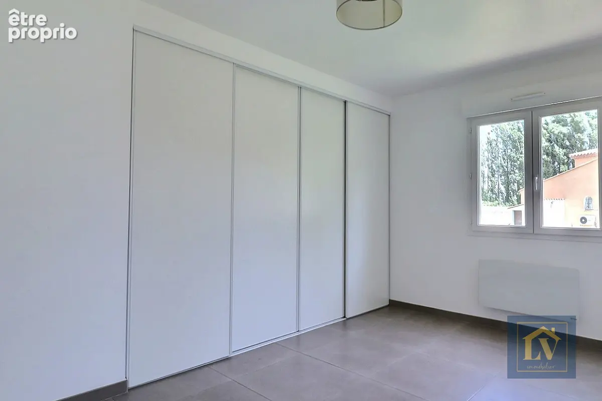 A vendre villa provençale avec garage et dépendance, grand jardin et piscine - photo 18