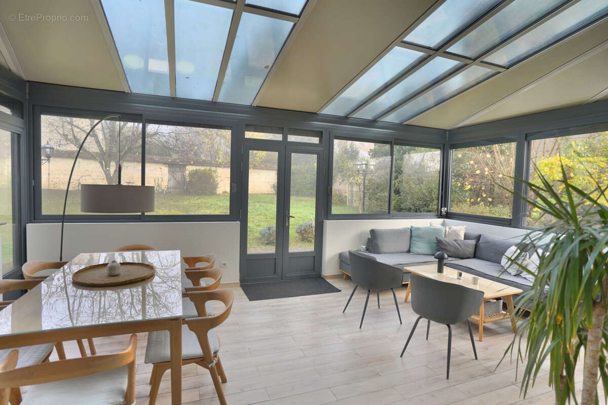 Maison à MONTIGNY-SUR-LOING