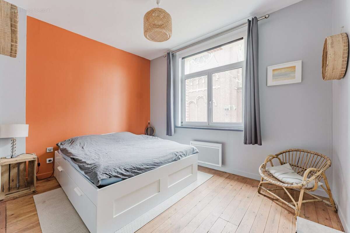 Chambre 1 - Maison à VILLENEUVE-D'ASCQ