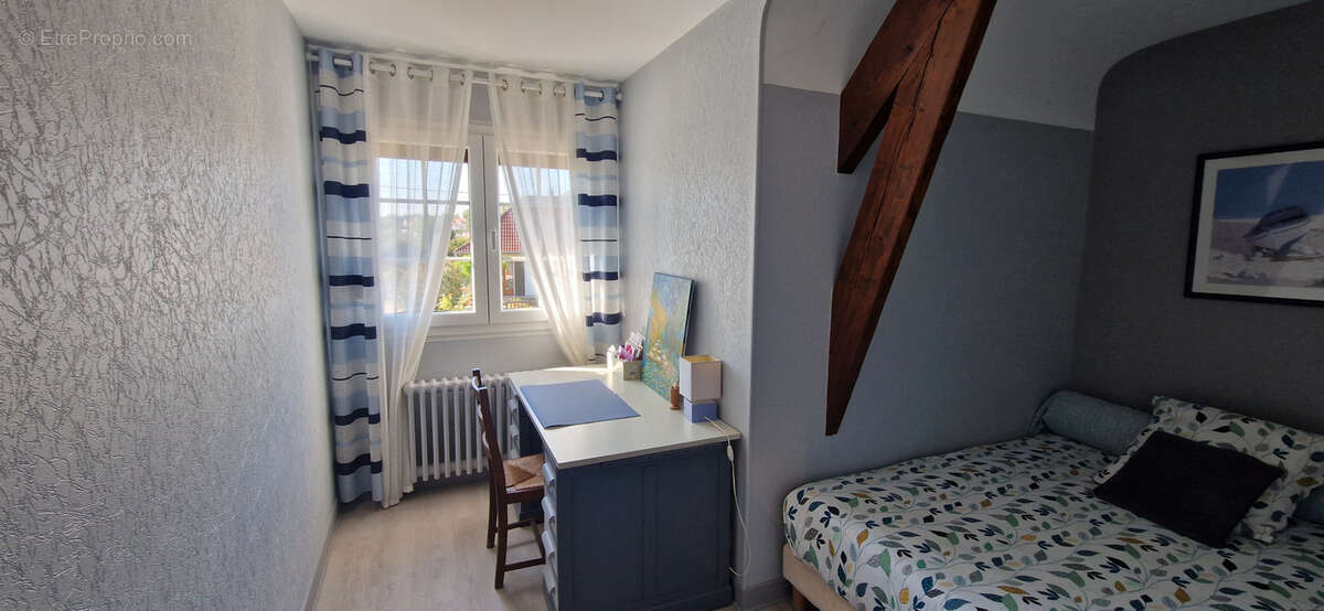 Autre à BUCY-LE-LONG