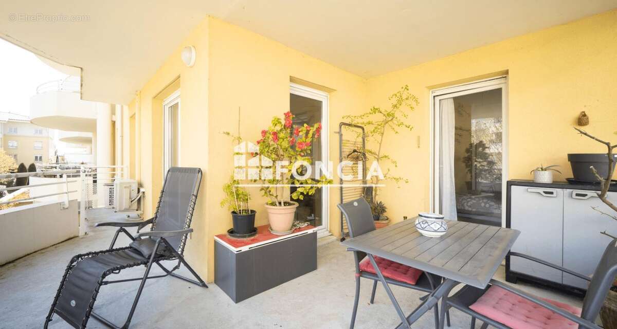 Appartement à MONTELIMAR