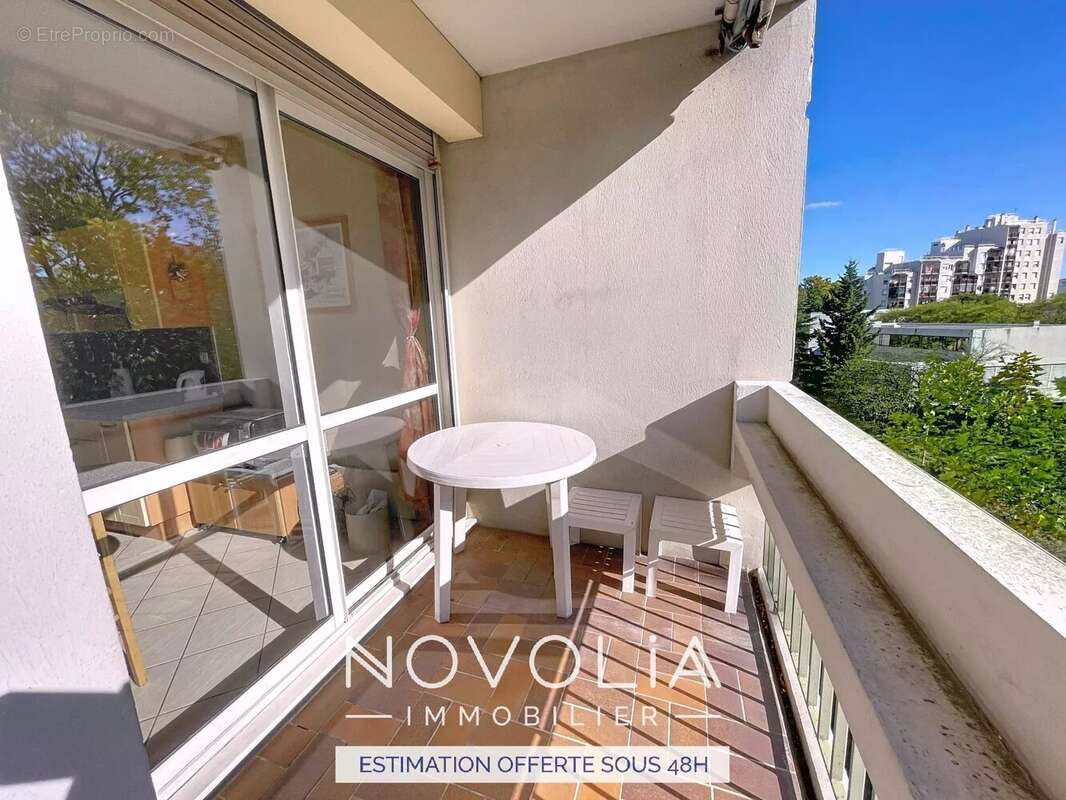 Appartement à LYON-8E