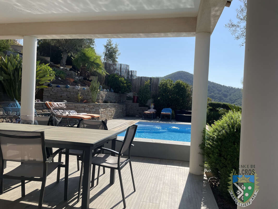 Maison à LA LONDE-LES-MAURES