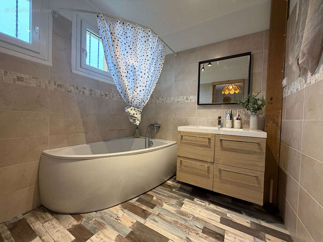 Maison à CONCHES-EN-OUCHE