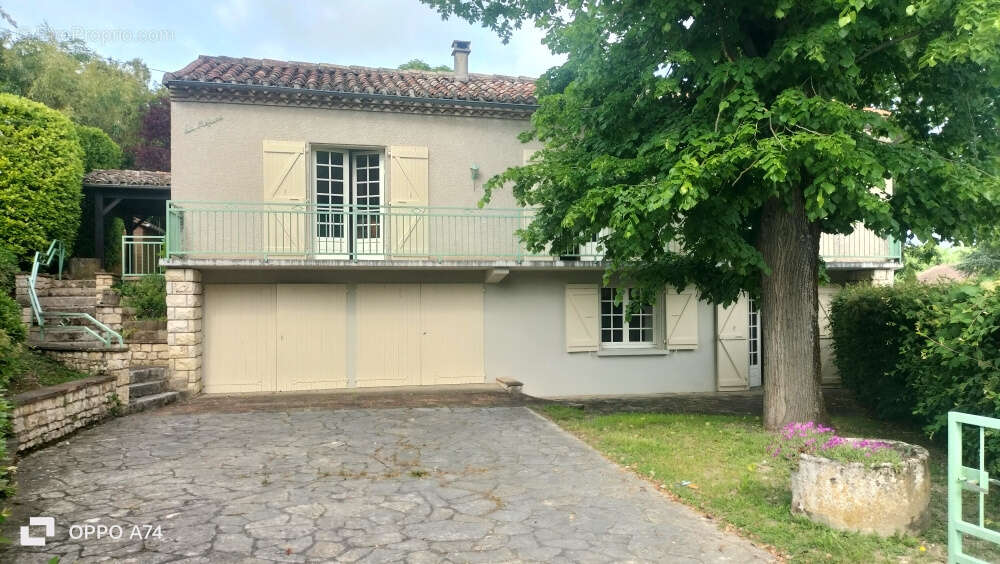 Maison à CAHUZAC-SUR-VERE