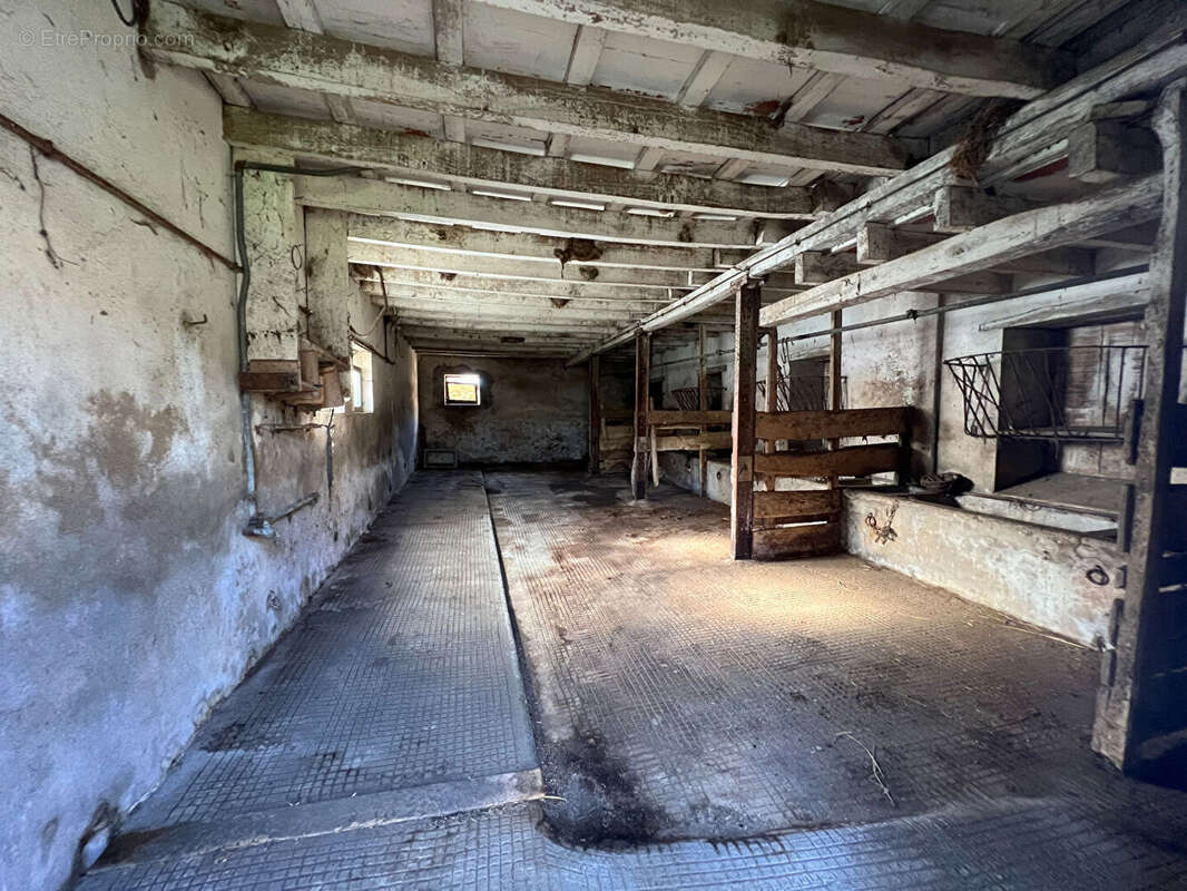 Maison à VALDIVIENNE