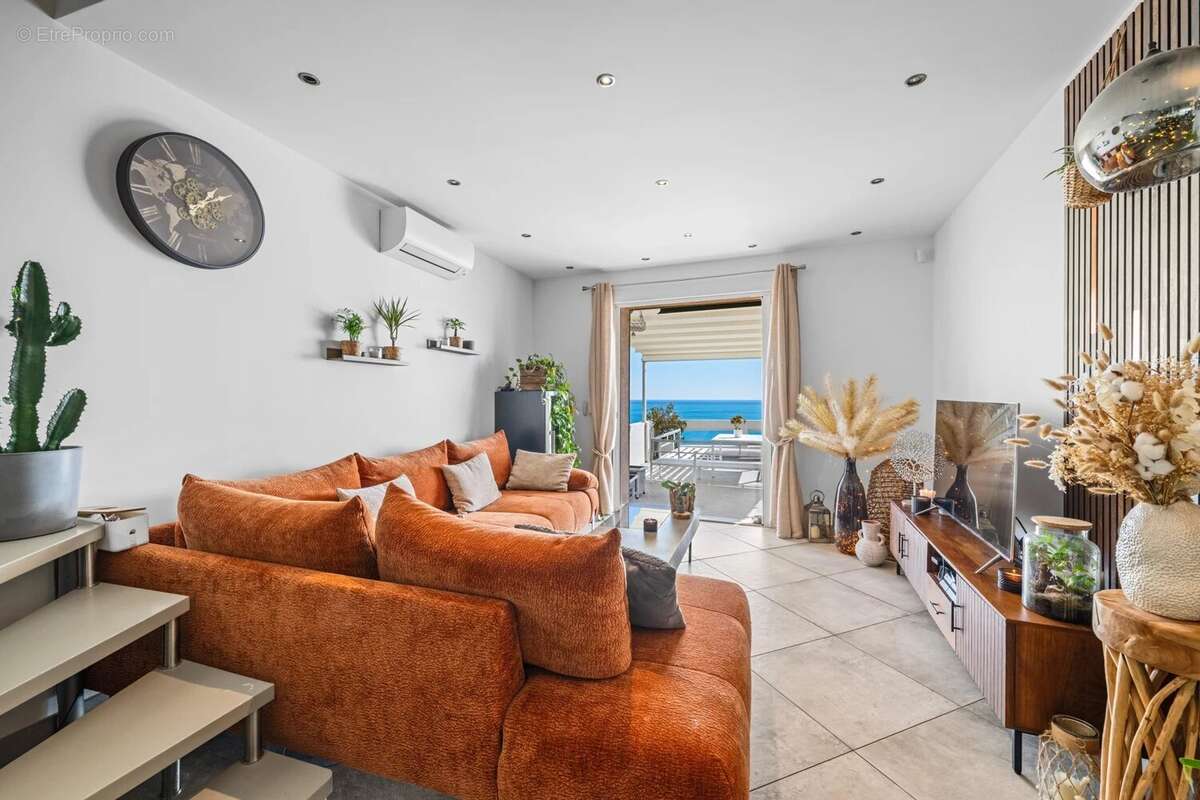 Appartement à CAP-D'AIL