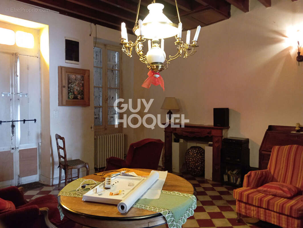 Maison à MOULIS-EN-MEDOC