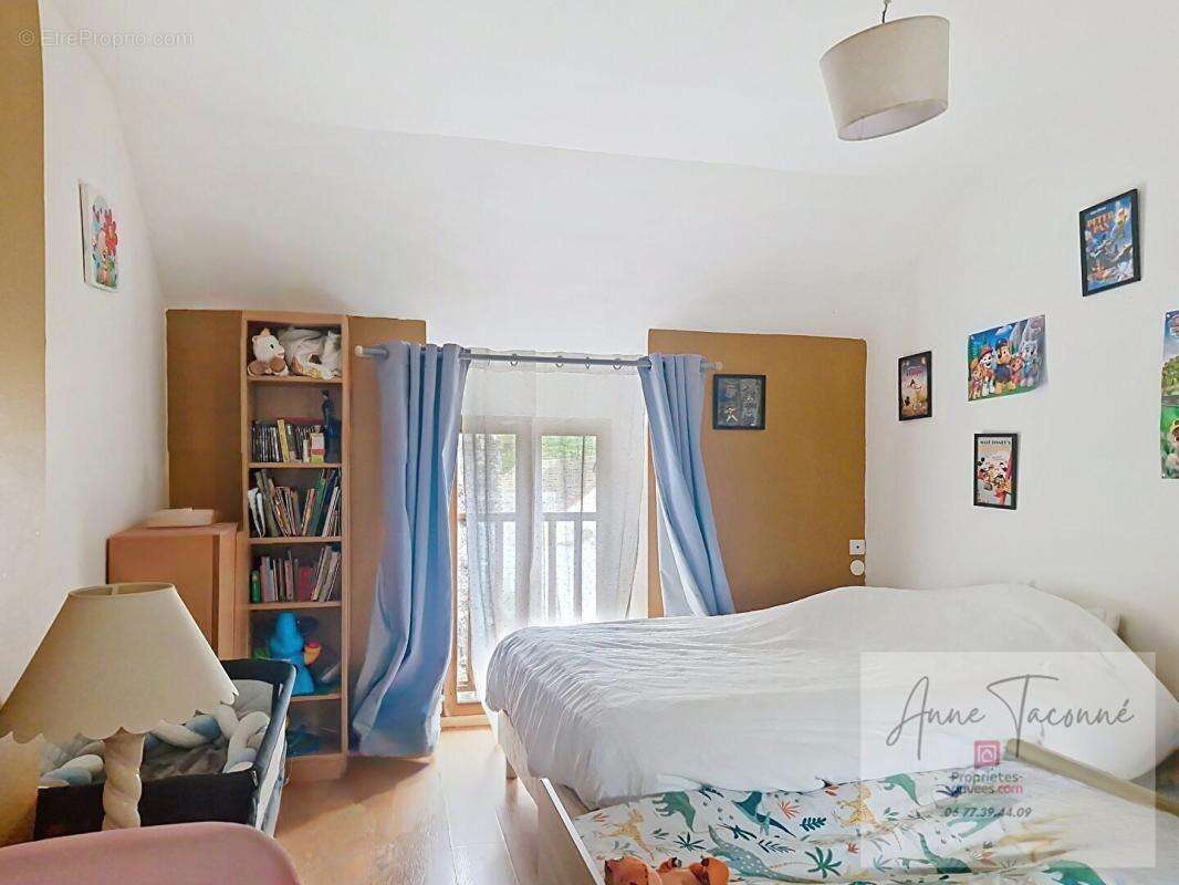 Maison 128 m² à Etampes  - photo 4