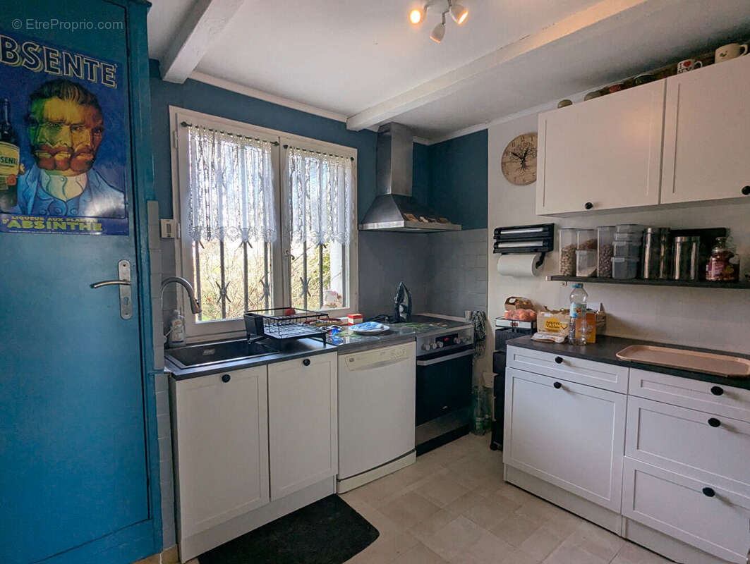 SALERNES, maison 10 pièces, 208 m² avec dépendance. - photo 14