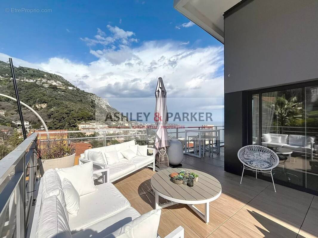 Appartement à BEAUSOLEIL