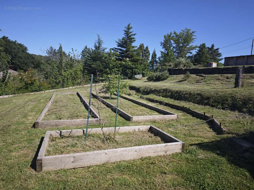 Superb maison sur un grand terrain avec vues imprenables - photo 17