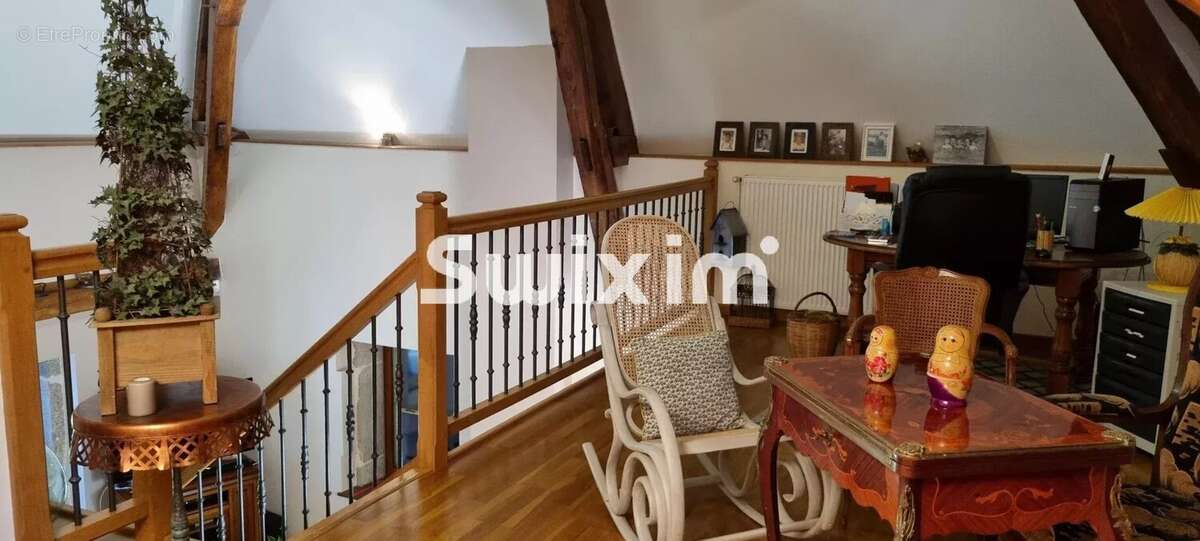 Maison à LONS-LE-SAUNIER