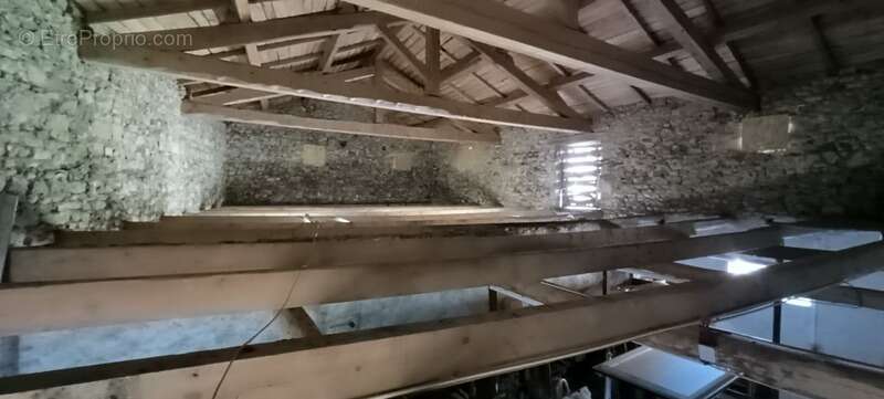 Maison à SAINT-GERVAZY